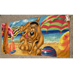 Vintage Scooby Doo Beach Pool Towel Beach Umbrellas Ocean Print Terry 2000s READ